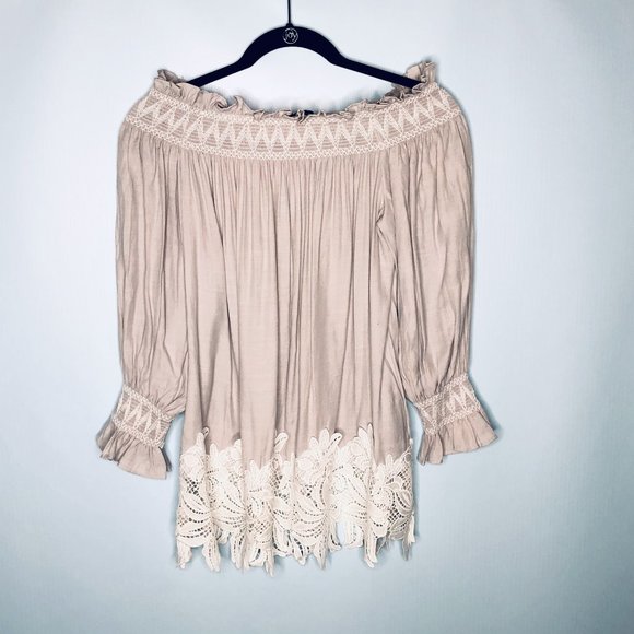 English Factory Gray White Peasant Lacy Blouse - Picture 5 of 5